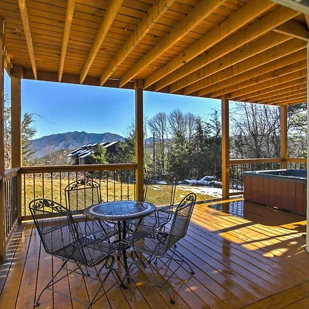 Mint Manor Gatlinburg Home With Hot Tub And Sauna! Екстер'єр фото